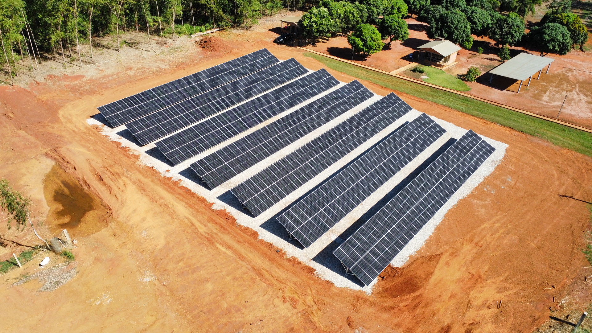 Usina fotovoltaica em solo em propriedade rural